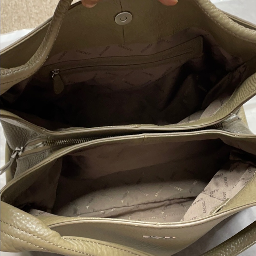 DKNY Bag (soft leather) - Picture 3 of 5